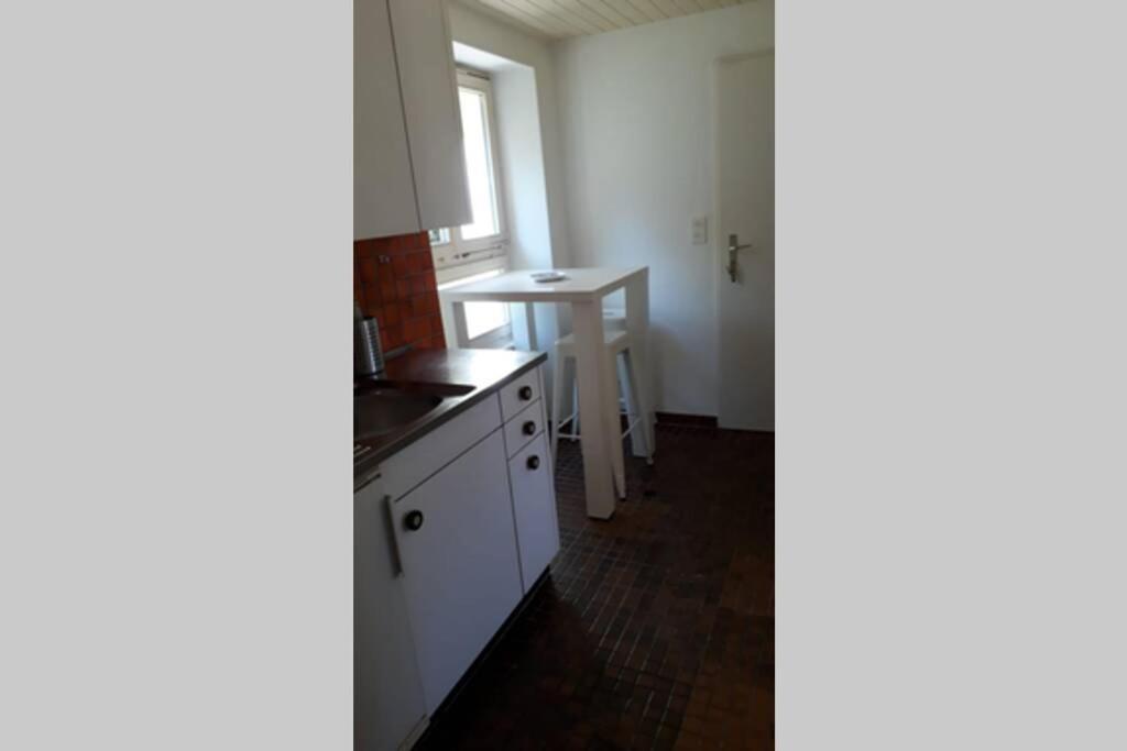 Parking Voiture & Appartement 2Pcs Lausanne Centre المظهر الخارجي الصورة