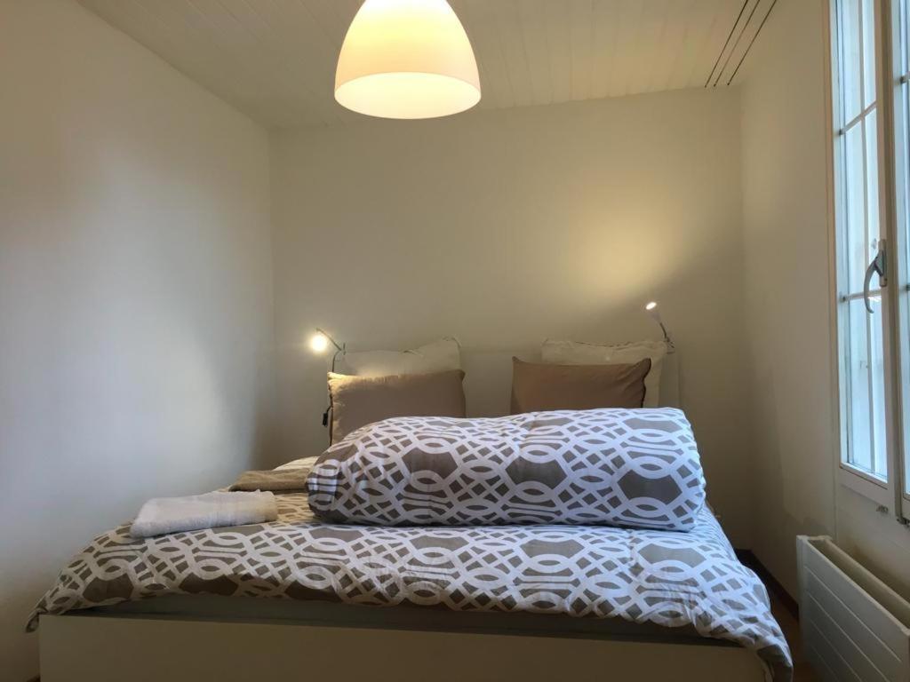 Parking Voiture & Appartement 2Pcs Lausanne Centre المظهر الخارجي الصورة