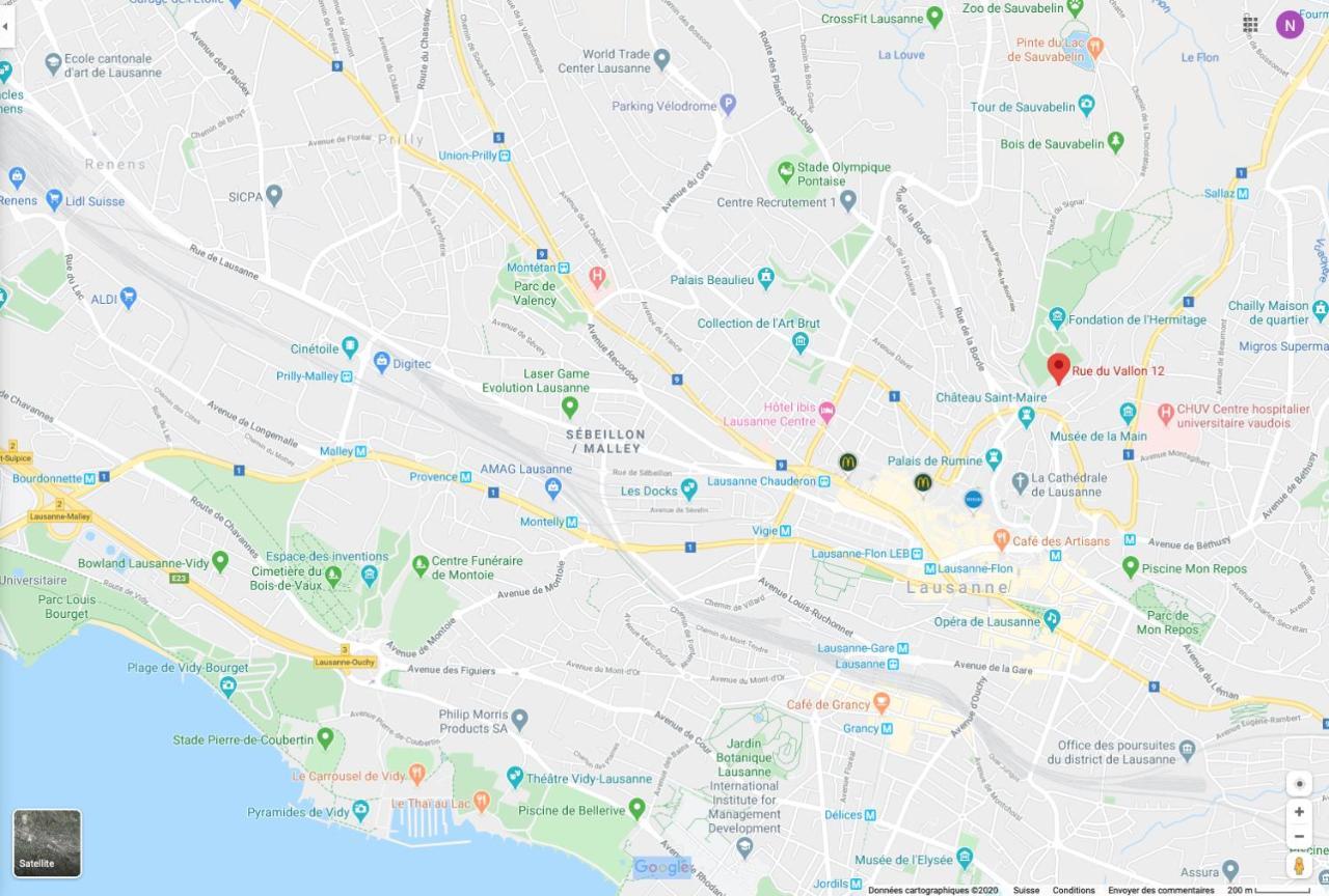 Parking Voiture & Appartement 2Pcs Lausanne Centre المظهر الخارجي الصورة
